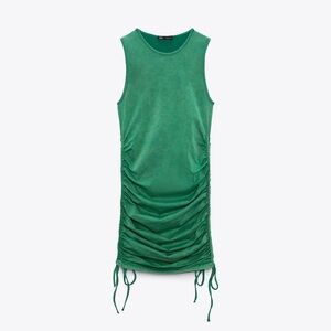 NWT ZARA Women’s Green Ruched Dress with Ties on the side seamless